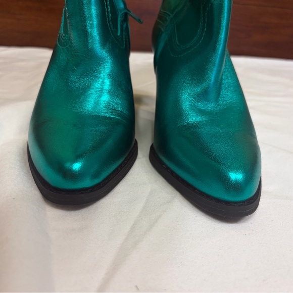Giani Bernini Celtic Heeled Boots Taylor Swift Like - Picture 11 of 16
